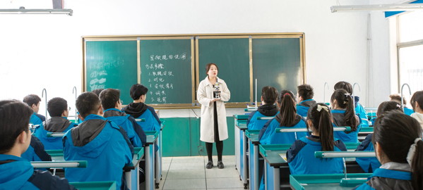 富平引入导师机制，准确把握考试方向