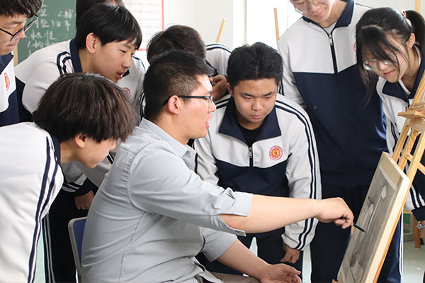 富平艺术升学班